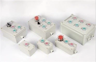 IP65 জলরোধী পুশ বোতাম সুইচ কন্ট্রোল স্টেশন বক্স
